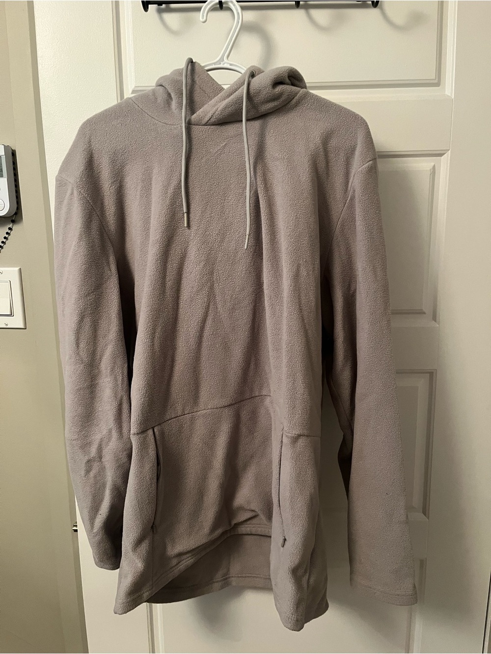 Gymshark Men's Hooded Pullover Sweatshirt in Taupe Gray